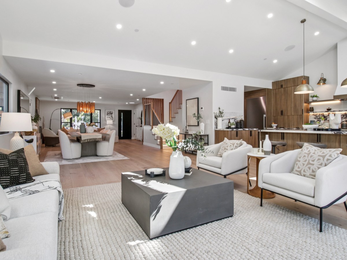 Timeless Estate Elegance